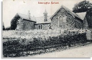 Llawryglyn School